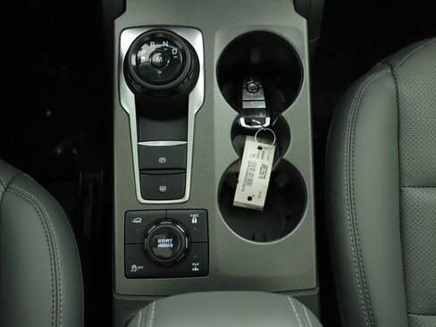 Certified 2025 Ford Bronco Sport Badlands w/ Badlands Tech Package AWD/4WD image 23