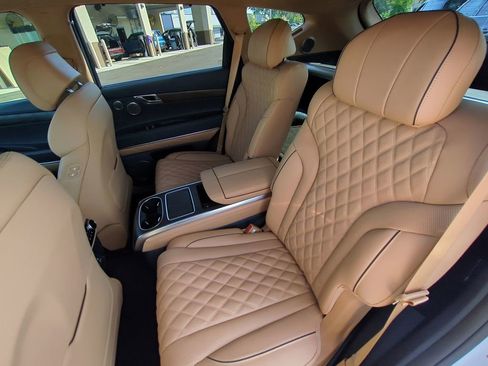 Used 2022 Genesis GV80 3.5T Prestige Signature image 13