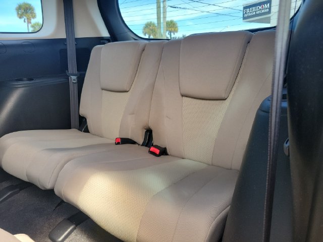 Used 2015 MAZDA MAZDA5 Sport FWD image 9