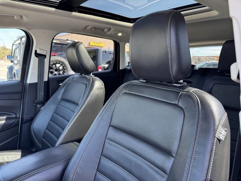 Used 2018 Ford Escape SEL image 14