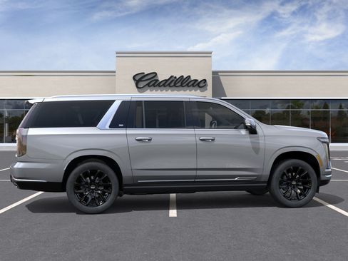 New 2026 Cadillac Escalade ESV Luxury w/ Touring Package AWD/4WD image 5