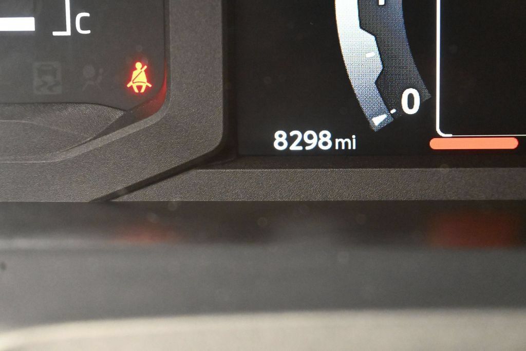 Used 2025 Toyota 4Runner SR5 AWD/4WD image 18