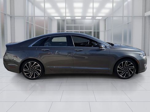 Used 2020 Lincoln MKZ Reserve w/ Elements Package image 7