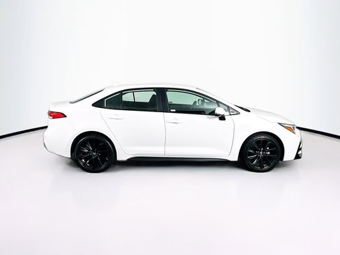 Used 2023 Toyota Corolla SE image 10