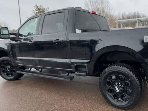New 2026 Ford F250 XLT w/ XLT Premium Package AWD/4WD image 4