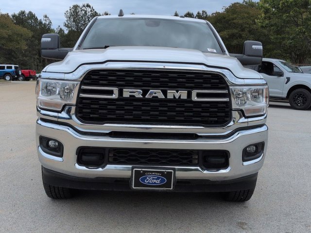 Used 2024 RAM 3500 Big Horn AWD/4WD image 1