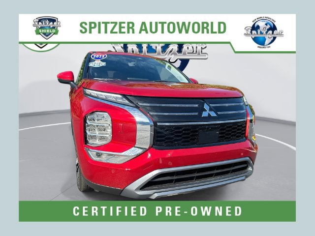 Used 2025 Mitsubishi Outlander SE AWD/4WD image 1