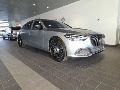 Used 2024 Mercedes-Benz Maybach S 680 4MATIC image 48