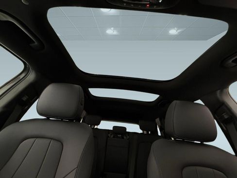 Certified 2026 Mercedes-Benz GLB 250 image 19