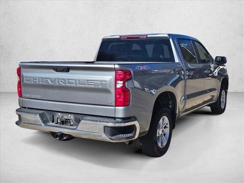 Used 2025 Chevrolet Silverado 1500 LT image 5