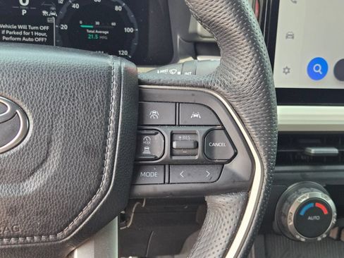 Used 2024 Toyota Tacoma TRD Sport AWD/4WD image 23
