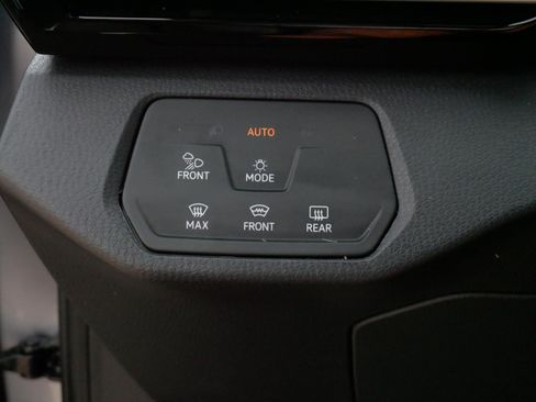 Used 2023 Volkswagen ID.4 Pro S AWD/4WD image 26