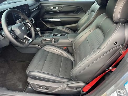 Certified 2025 Ford Mustang GT Premium w/ GT Performance Package RWD image 17