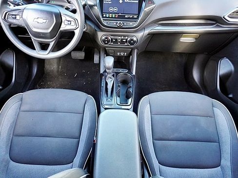 Used 2022 Chevrolet TrailBlazer LT w/ Convenience Package image 20