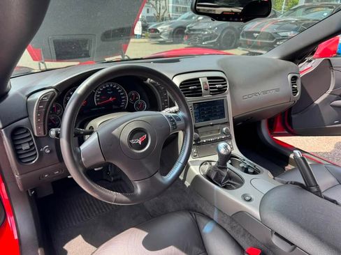 Used 2007 Chevrolet Corvette Z06 w/ Preferred Equipment Group RWD image 19