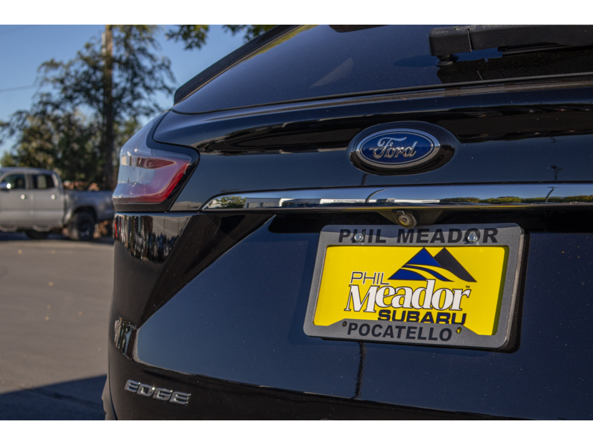 Used 2019 Ford Edge Titanium w/ Equipment Group 301A FWD image 27