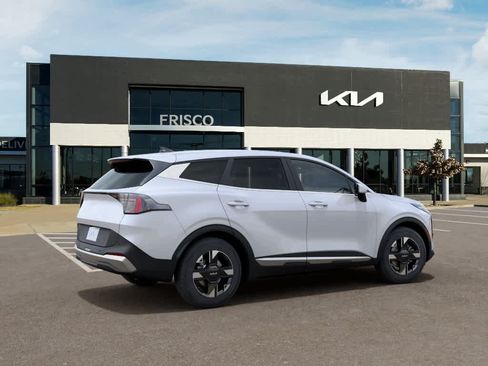 New 2026 Kia Sportage LX w/ LX Convenience Package FWD image 6