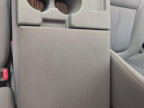 Used 2012 Ford F150 XLT w/ XLT Chrome Pkg image 39