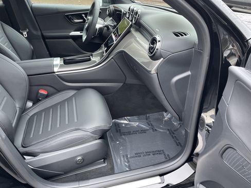 New 2026 Mercedes-Benz GLC 300 image 43