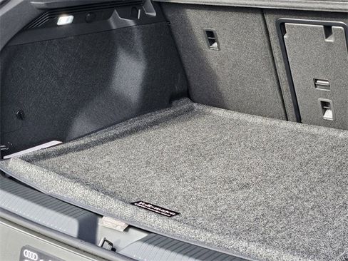 New 2026 Volkswagen ID.4 Pro S image 30