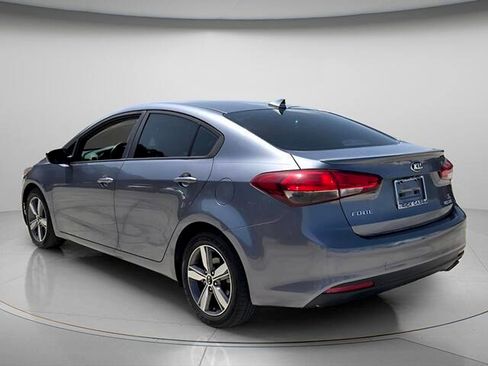 Used 2018 Kia Forte S FWD image 8