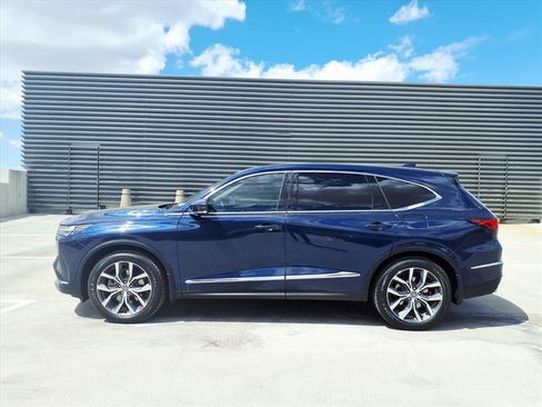 Used 2022 Acura MDX SH-AWD w/ Technology Package image 3