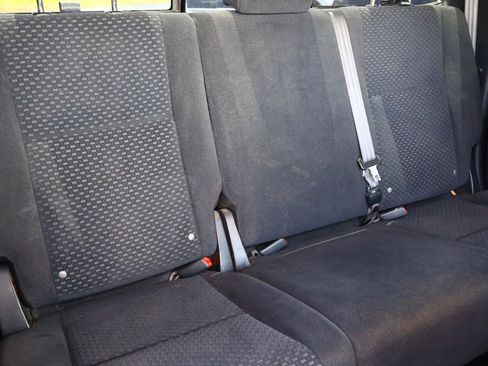 Used 2010 Toyota Tundra 4x4 Double Cab image 17
