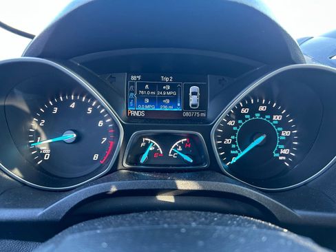 Used 2015 Ford Escape SE w/ Equipment Group 201A AWD/4WD image 21