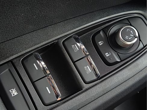 New 2025 Subaru Crosstrek 2.5i Limited image 18