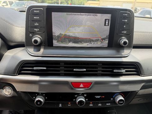 Used 2020 Kia Telluride S w/ S 8 Passenger Seating Package FWD image 34