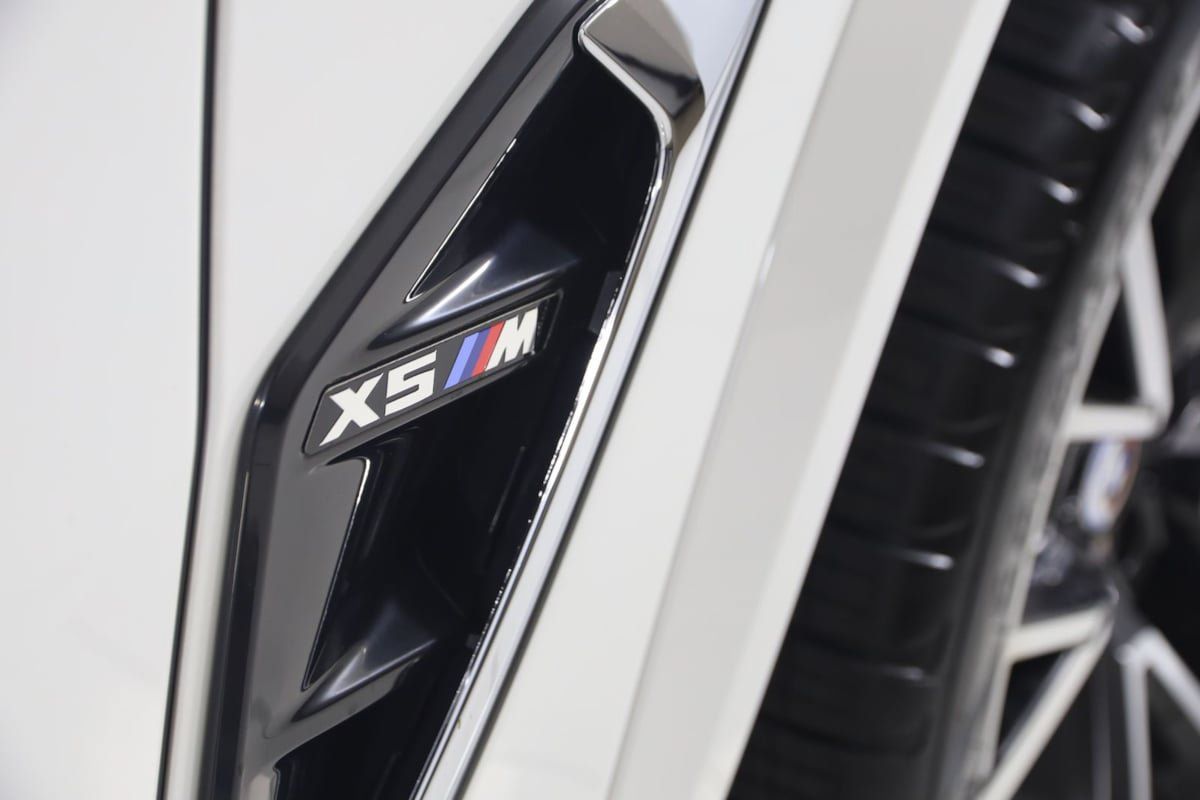 Used 2023 BMW X5 M w/ Executive Package AWD/4WD image 48