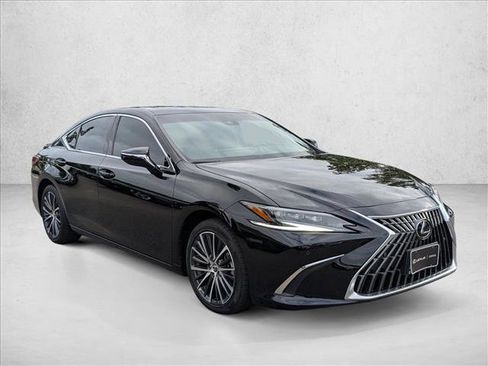 Used 2025 Lexus ES 300h w/ Premium Package FWD image 3