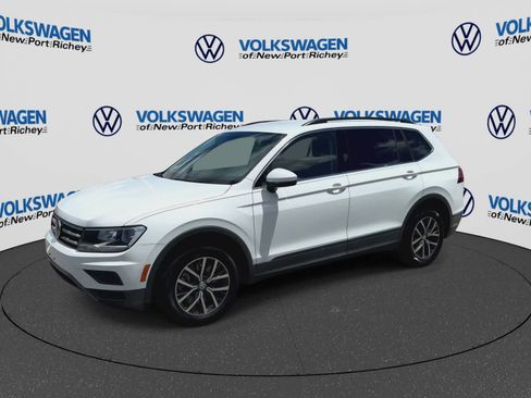 Used 2019 Volkswagen Tiguan SE FWD image 4