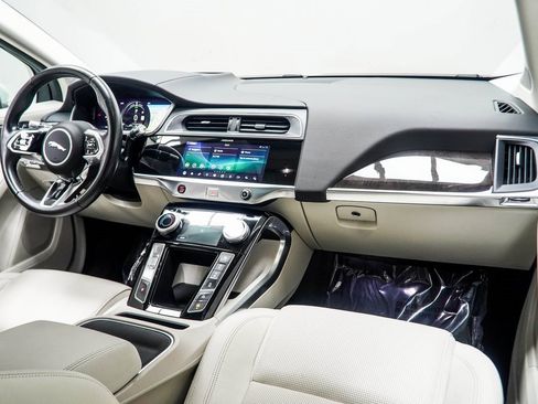 Used 2020 Jaguar I-PACE S image 21