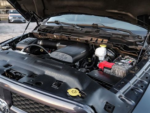 Used 2019 RAM 1500 Tradesman image 47