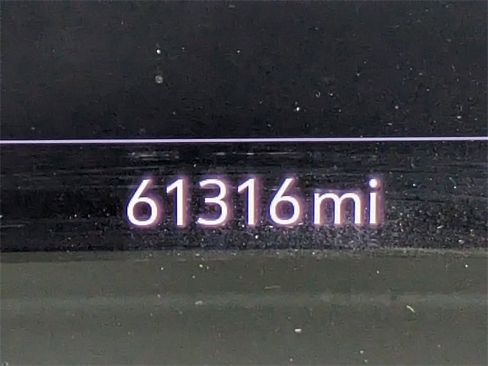 Used 2023 Buick Envision Essence image 30