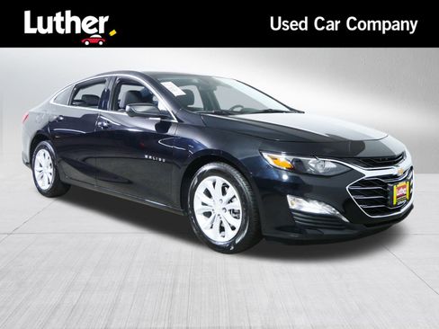 Used 2025 Chevrolet Malibu LT image 1