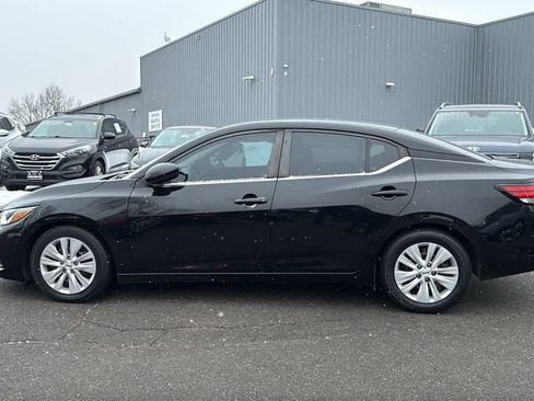 Used 2020 Nissan Sentra S image 4