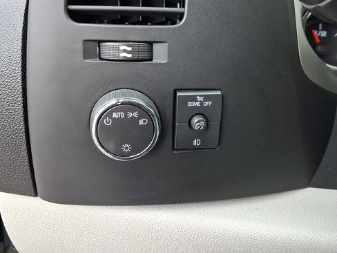 Used 2009 Chevrolet Silverado 1500 LT w/ All Star Package image 21