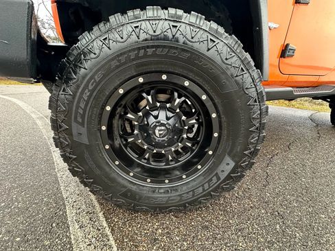 Used 2012 Jeep Wrangler Unlimited Sport image 10