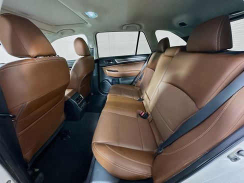 Used 2019 Subaru Outback 3.6R Touring w/ Popular Package #3A image 29