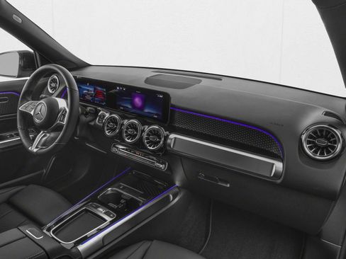 New 2026 Mercedes-Benz GLB 250 4MATIC image 11