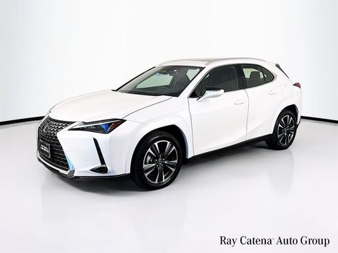 Used 2025 Lexus UX 300h AWD w/ Accessory Package (Z1) image 3