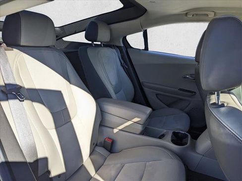 Used 2014 Chevrolet Volt Premium w/ Premium Trim Package image 19