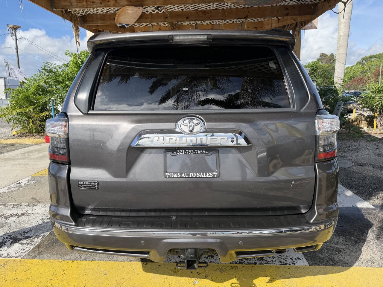 Used 2017 Toyota 4Runner Limited RWD image 6
