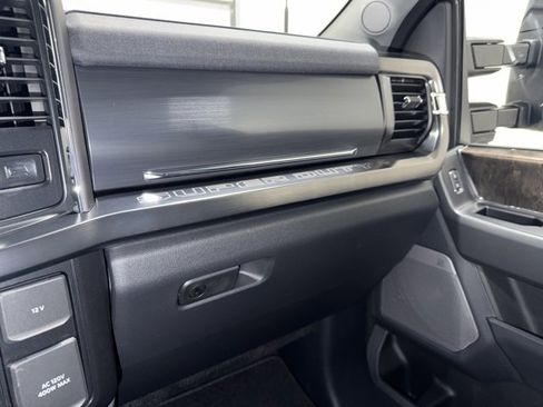 New 2026 Ford F350 Lariat image 32