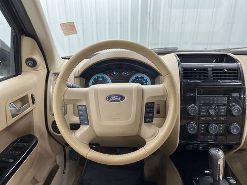 Used 2010 Ford Escape Limited image 15