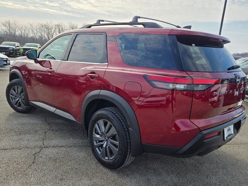 New 2026 Nissan Pathfinder SV image 16
