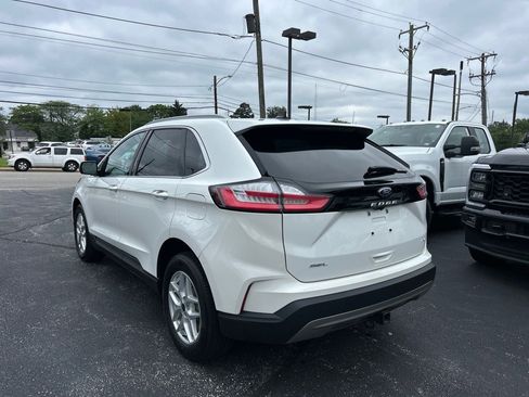 Used 2022 Ford Edge SEL w/ Convenience Package image 12
