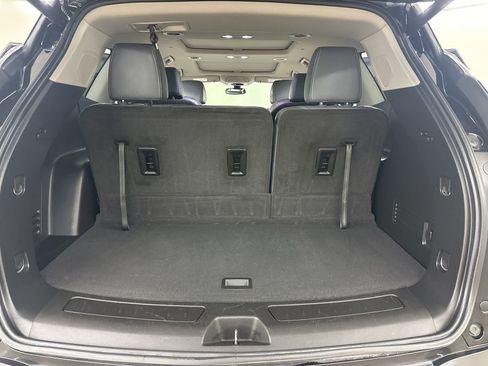 Used 2020 Buick Enclave Essence w/ Sport Touring Edition image 27